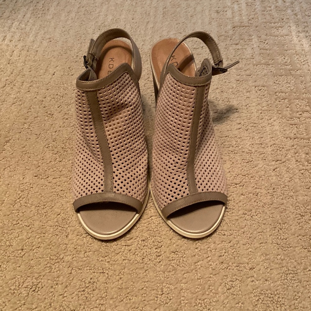 EUC ANTHROPOLOGIE stacked heel open toed shoes